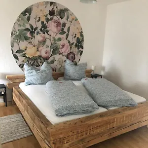 Laendliche Fewo Rose, 4km Zum Stausee Apartment